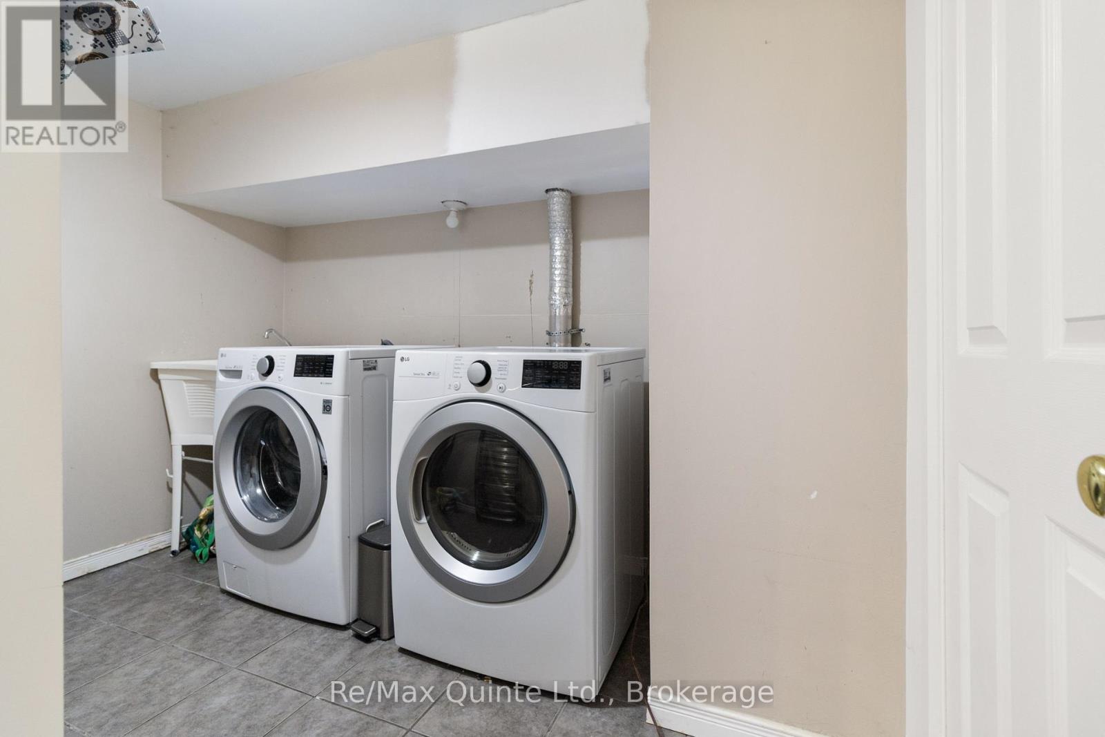 69 Kensington Crescent, Belleville (Belleville Ward), Ontario  K8P 4T4 - Photo 47 - X13842428