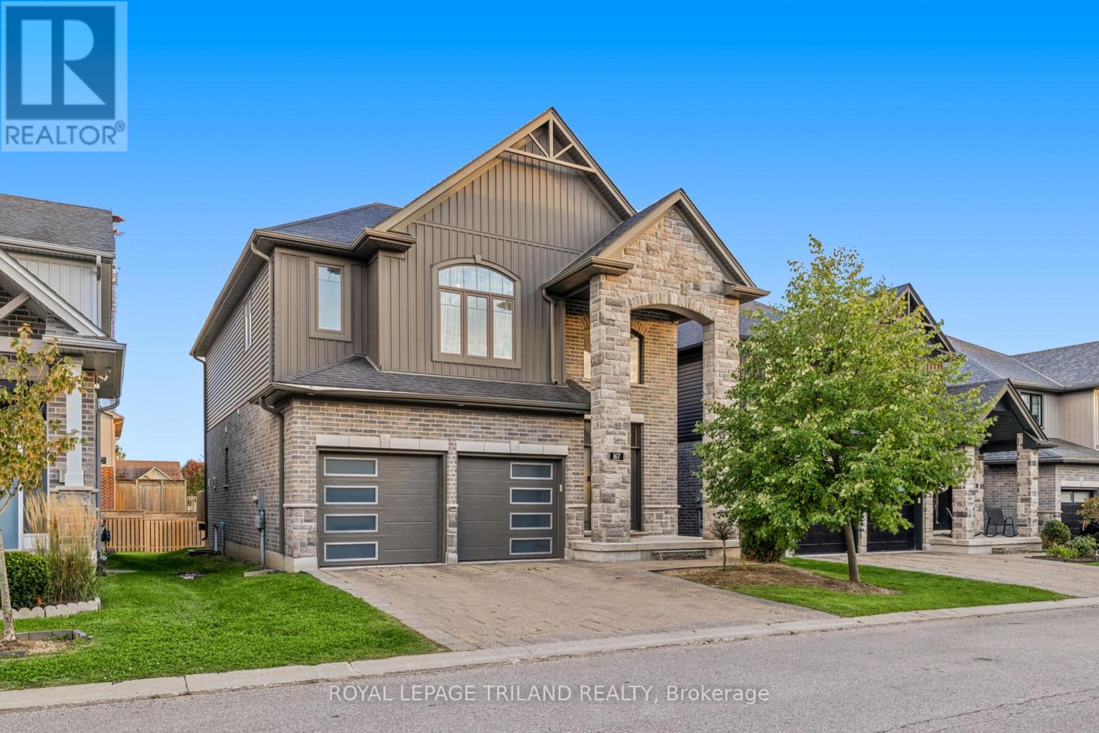 167 - 1061 Eagletrace Drive, London North (North R), Ontario  N6G 0T3 - Photo 2 - X13842476