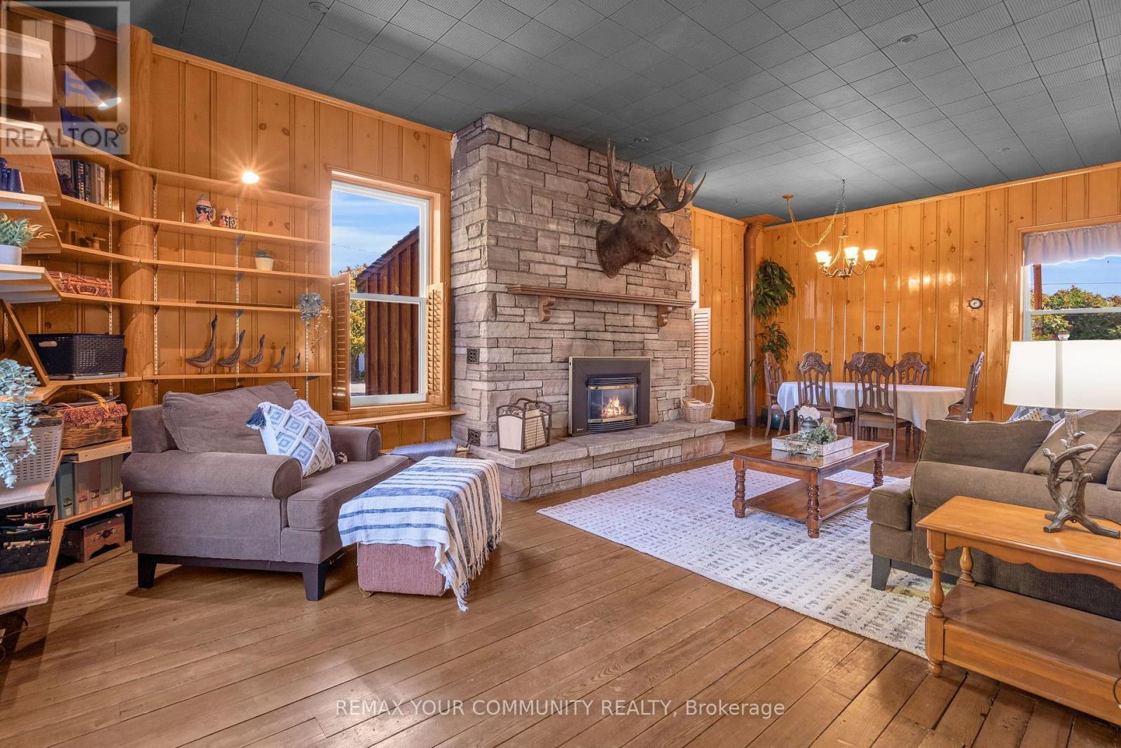 351 Hedge Road, Georgina (Sutton & Jackson's Point), Ontario  L0E 1R0 - Photo 11 - N13842444