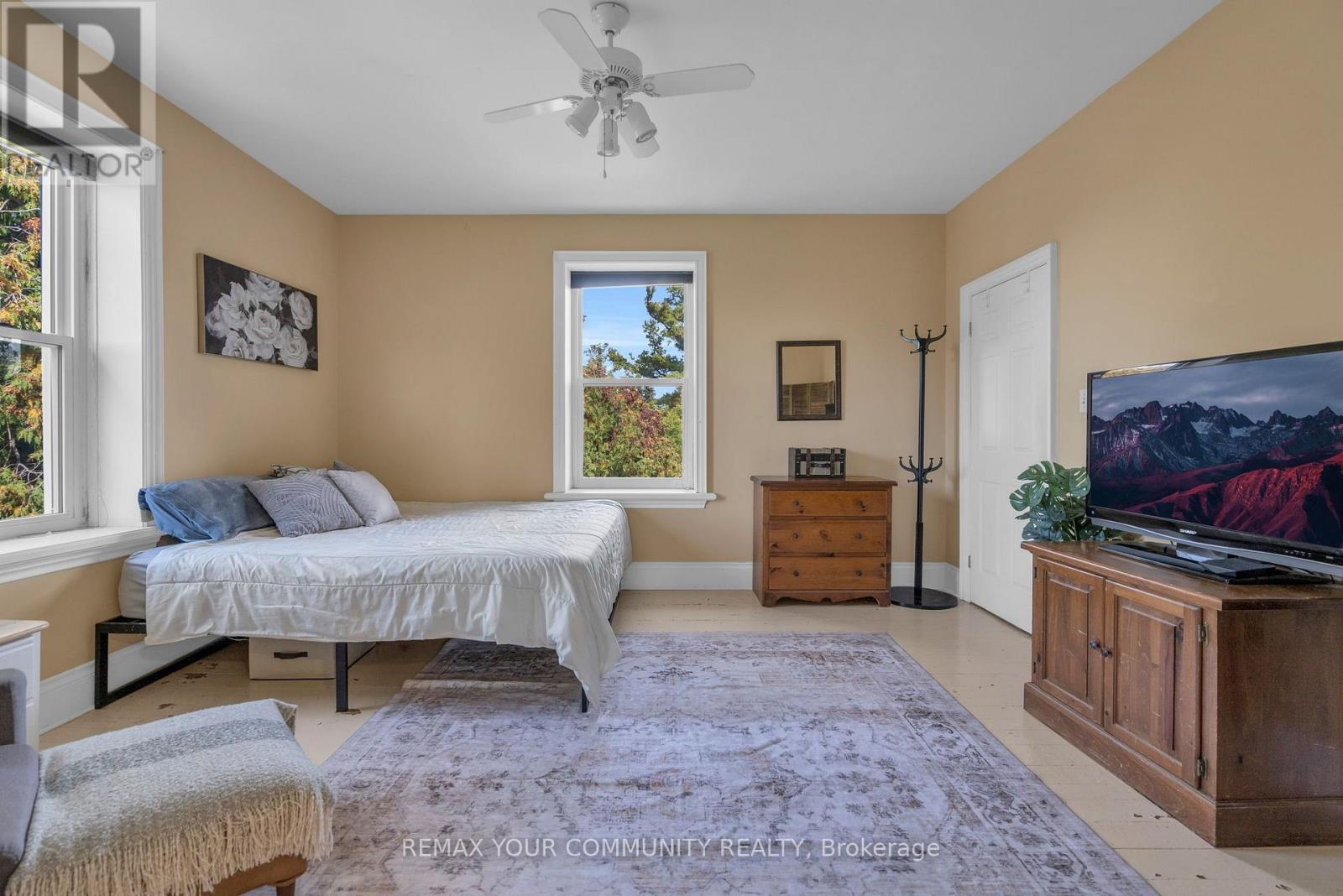 351 Hedge Road, Georgina (Sutton & Jackson's Point), Ontario  L0E 1R0 - Photo 19 - N13842444