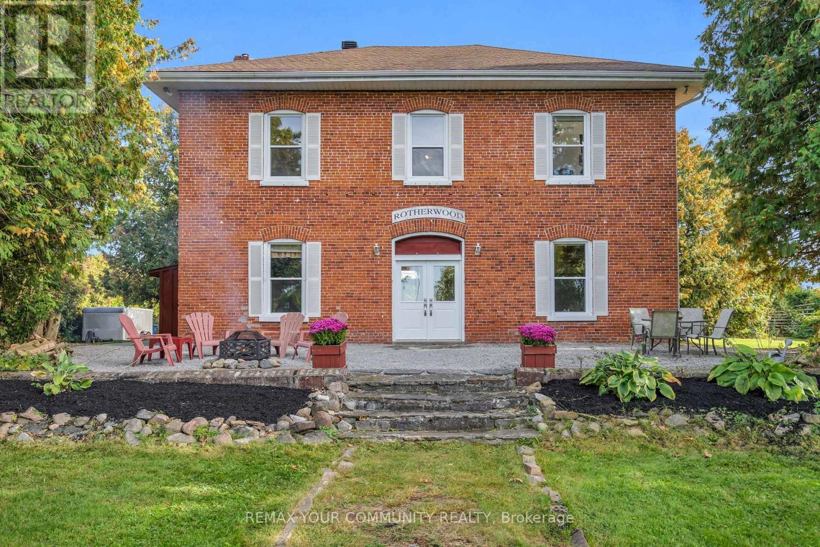 351 Hedge Road, Georgina (Sutton & Jackson's Point), Ontario  L0E 1R0 - Photo 5 - N13842444