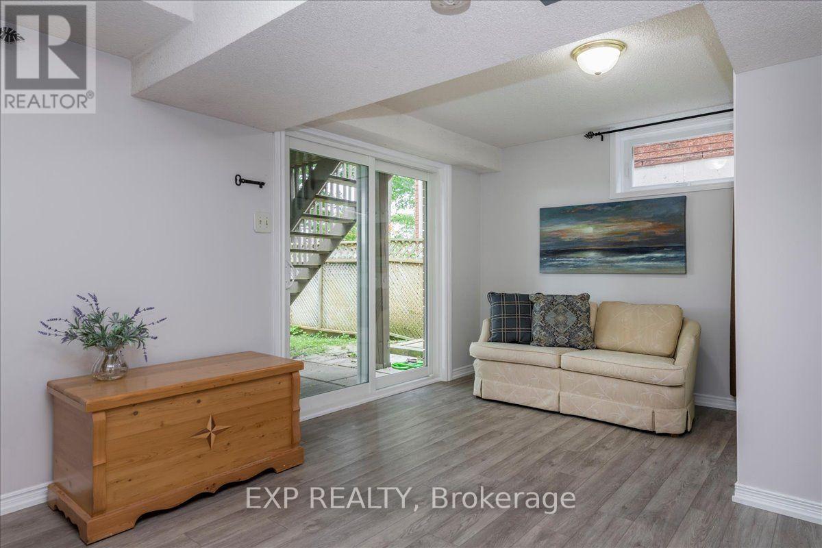 64 Ferguson Drive, Barrie (Northwest), Ontario  L4N 7B5 - Photo 20 - S13842424