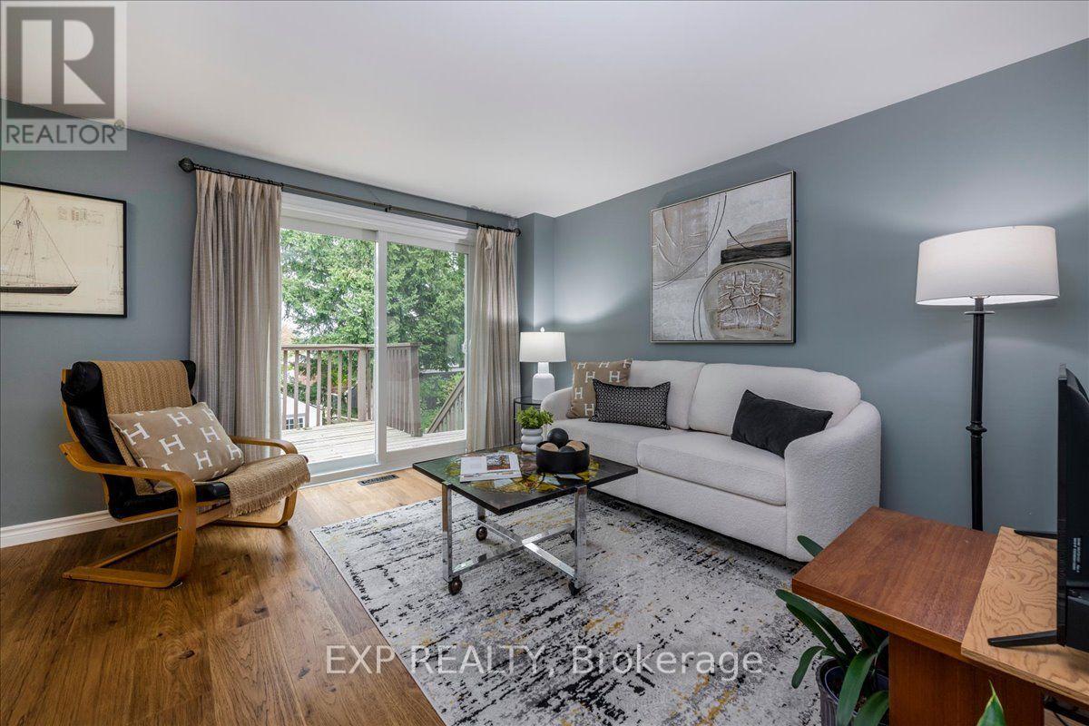 64 Ferguson Drive, Barrie (Northwest), Ontario  L4N 7B5 - Photo 4 - S13842424
