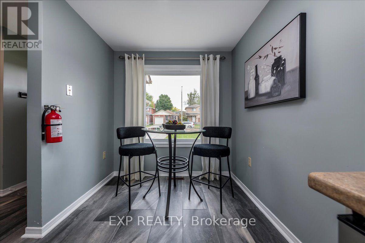 64 Ferguson Drive, Barrie (Northwest), Ontario  L4N 7B5 - Photo 8 - S13842424