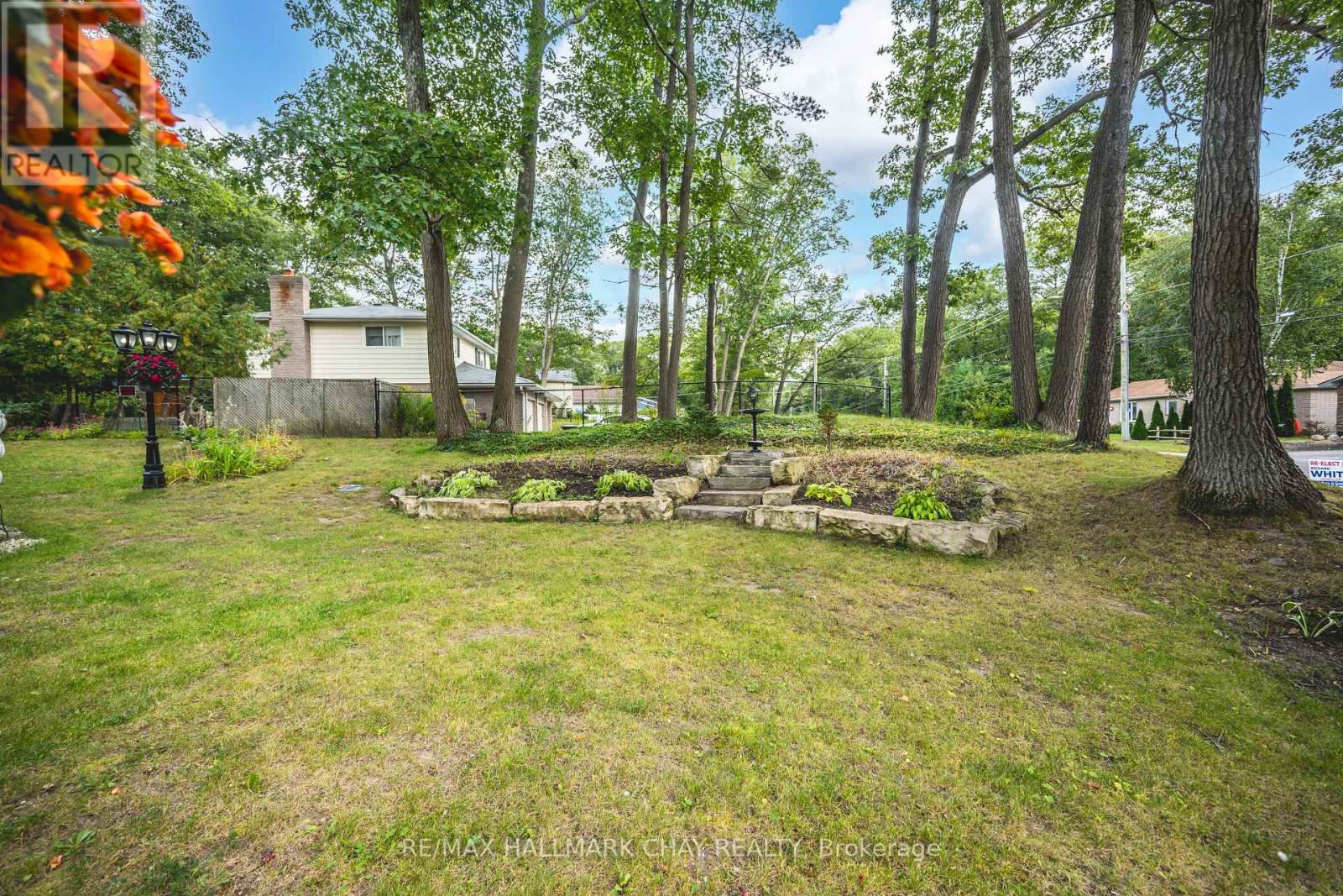 275 Sunnidale Road, Wasaga Beach, Ontario  L9Z 2T4 - Photo 37 - S13842484