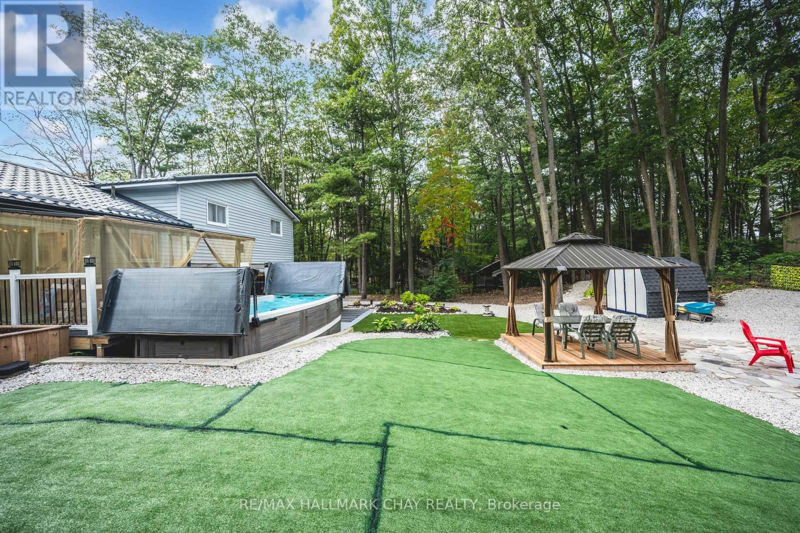 275 Sunnidale Road, Wasaga Beach, Ontario  L9Z 2T4 - Photo 39 - S13842484