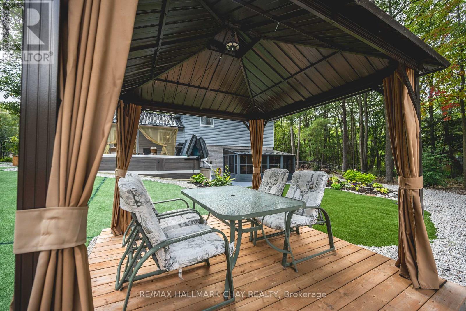 275 Sunnidale Road, Wasaga Beach, Ontario  L9Z 2T4 - Photo 43 - S13842484