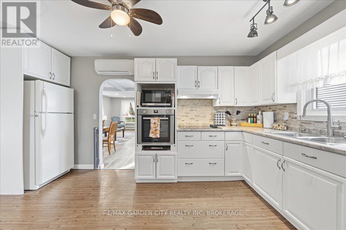 14 Forks Road, Welland (Dain City), Ontario  L3B 5K1 - Photo 11 - X13842464