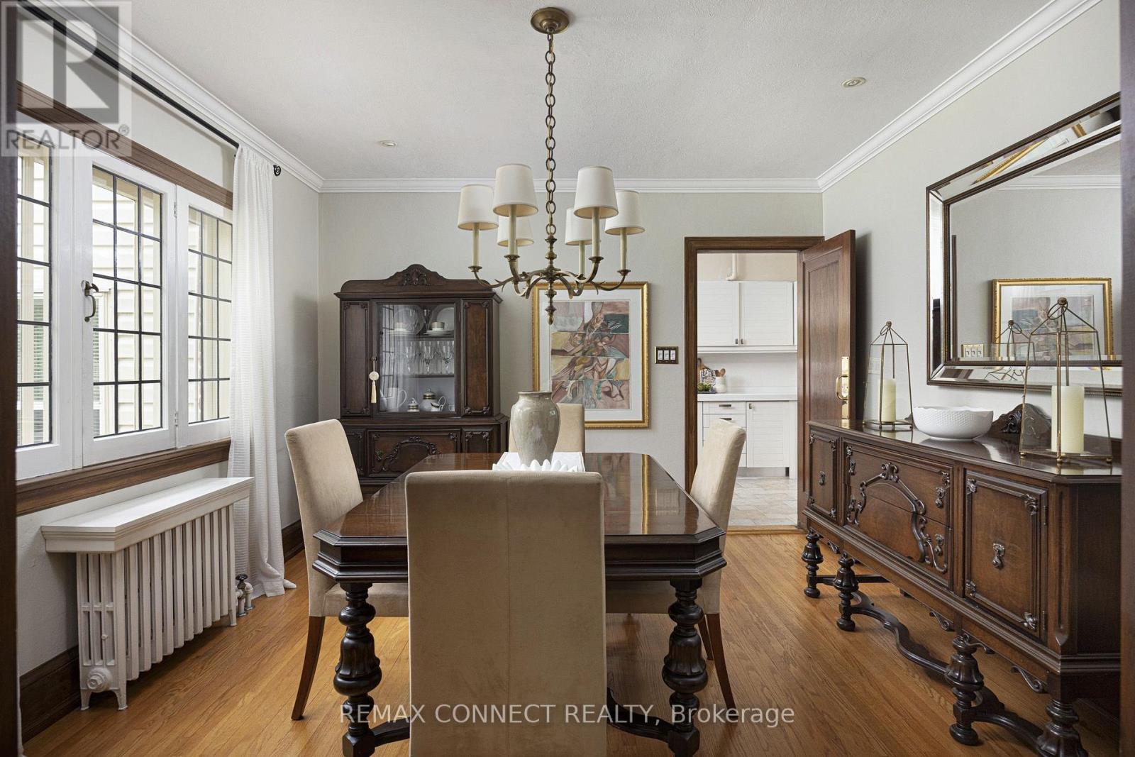 22 Belvedere Boulevard, Toronto, Ontario  M8X 1K1 - Photo 10 - W13842456