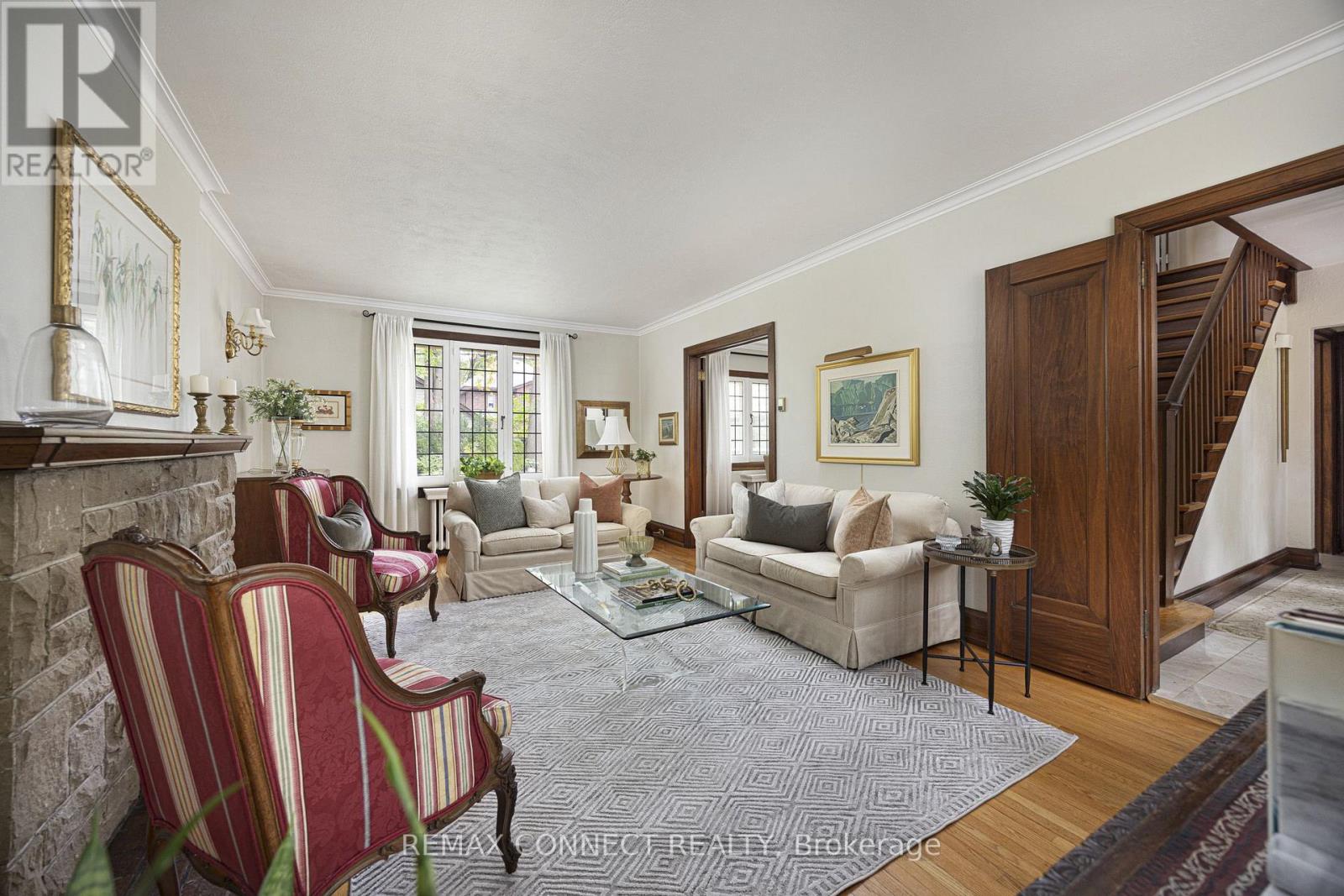 22 Belvedere Boulevard, Toronto, Ontario  M8X 1K1 - Photo 3 - W13842456