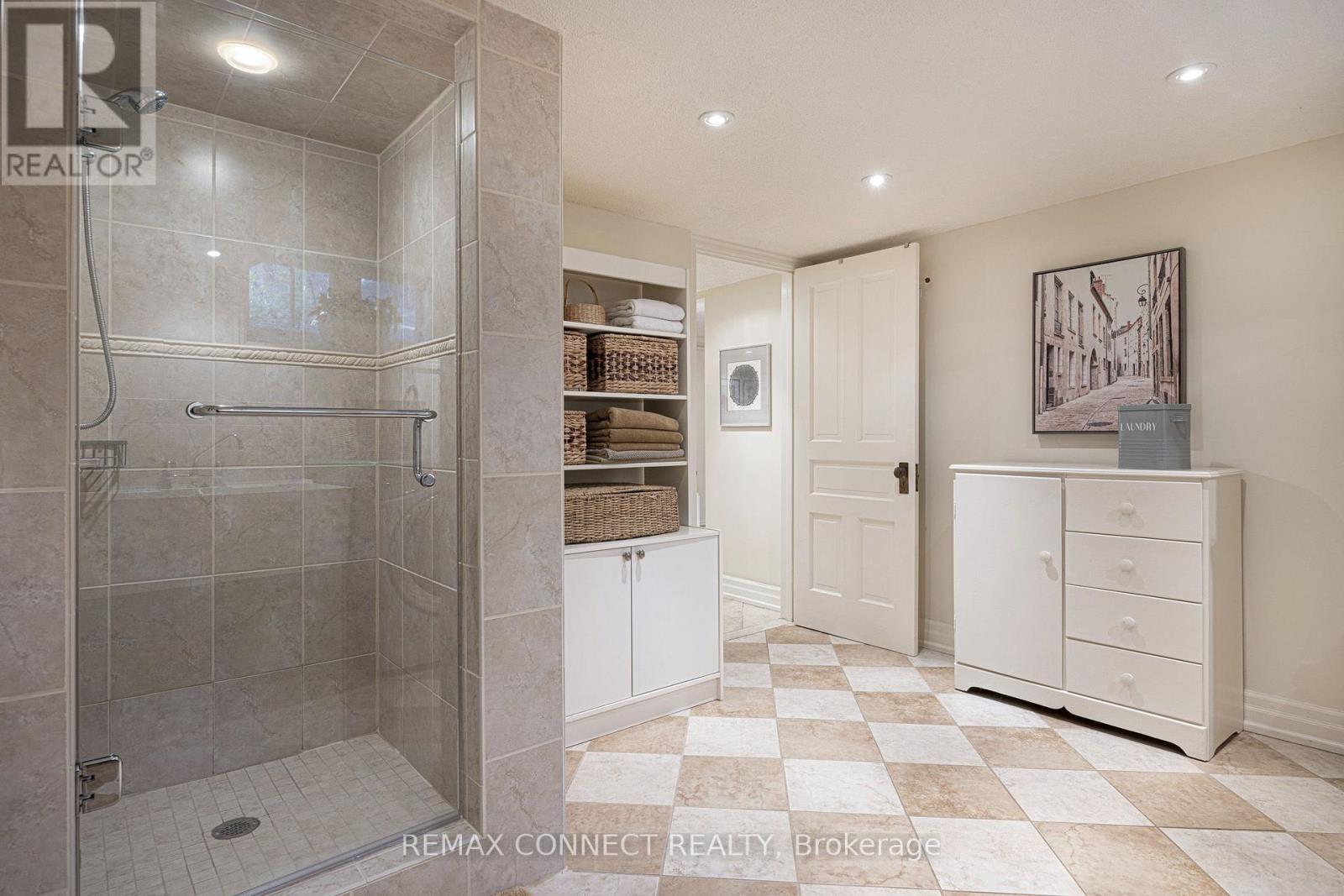 22 Belvedere Boulevard, Toronto, Ontario  M8X 1K1 - Photo 37 - W13842456