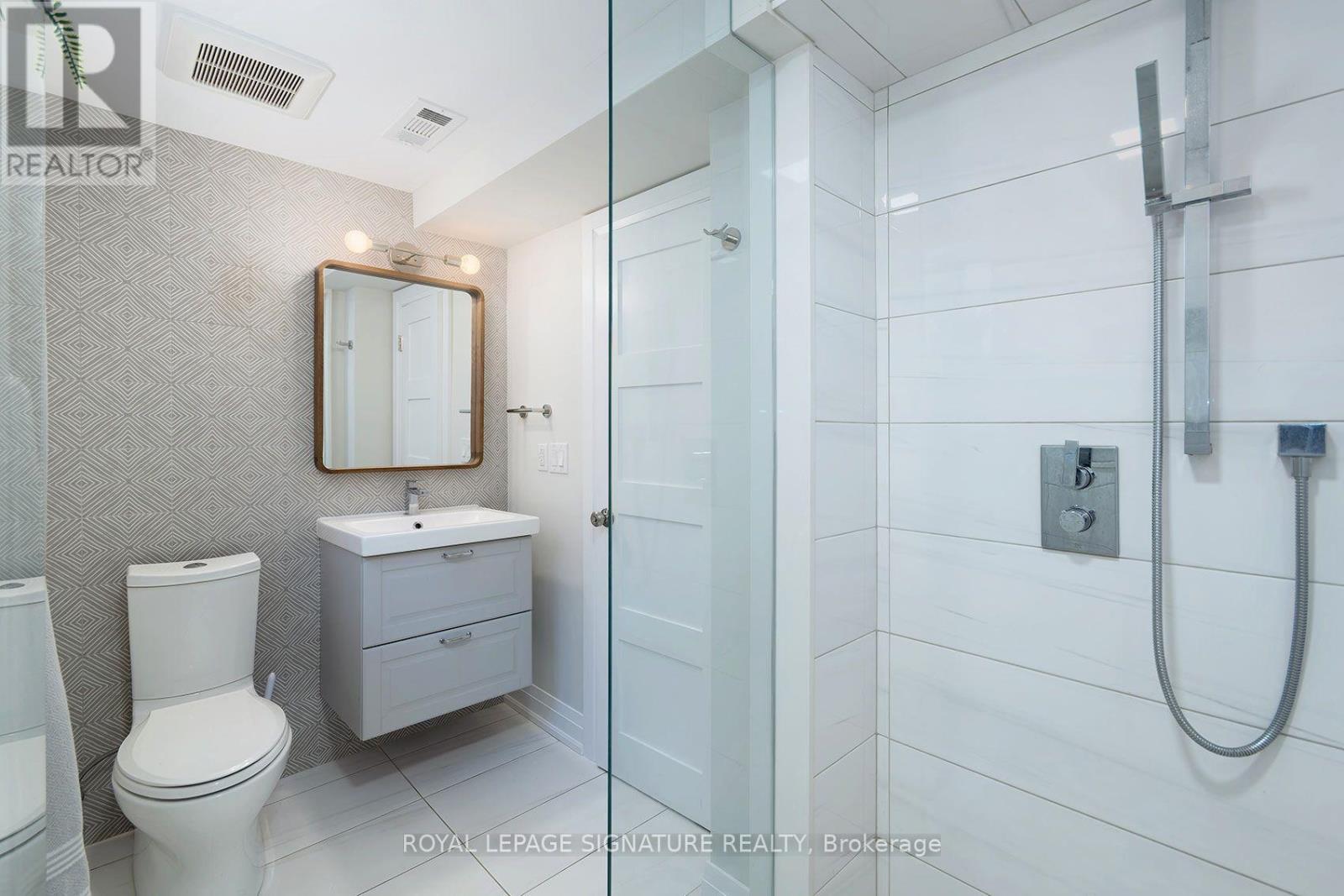 11 Koos Road, Toronto (Markland Wood), Ontario  M9C 1W4 - Photo 30 - W13842472