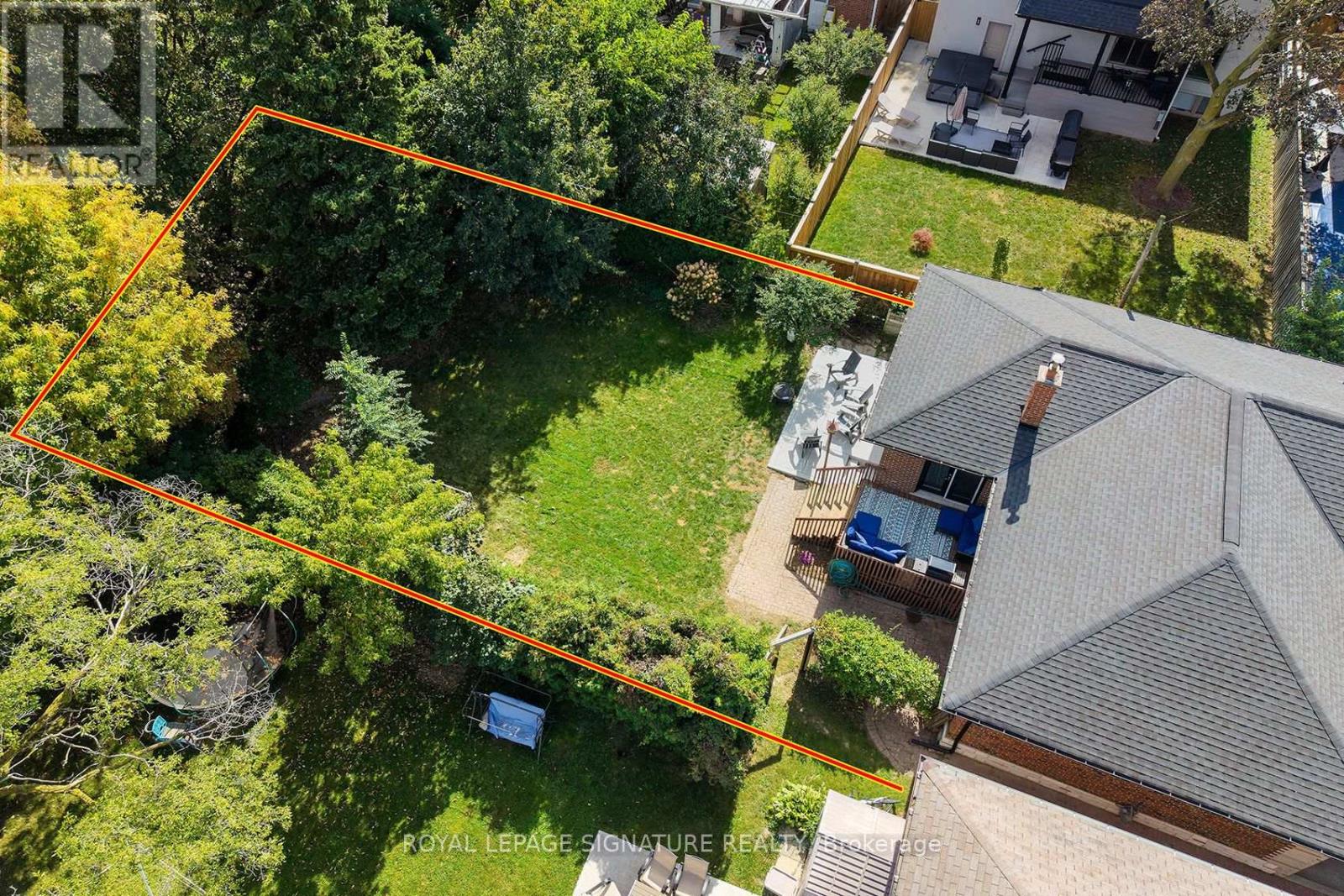 11 Koos Road, Toronto (Markland Wood), Ontario  M9C 1W4 - Photo 44 - W13842472