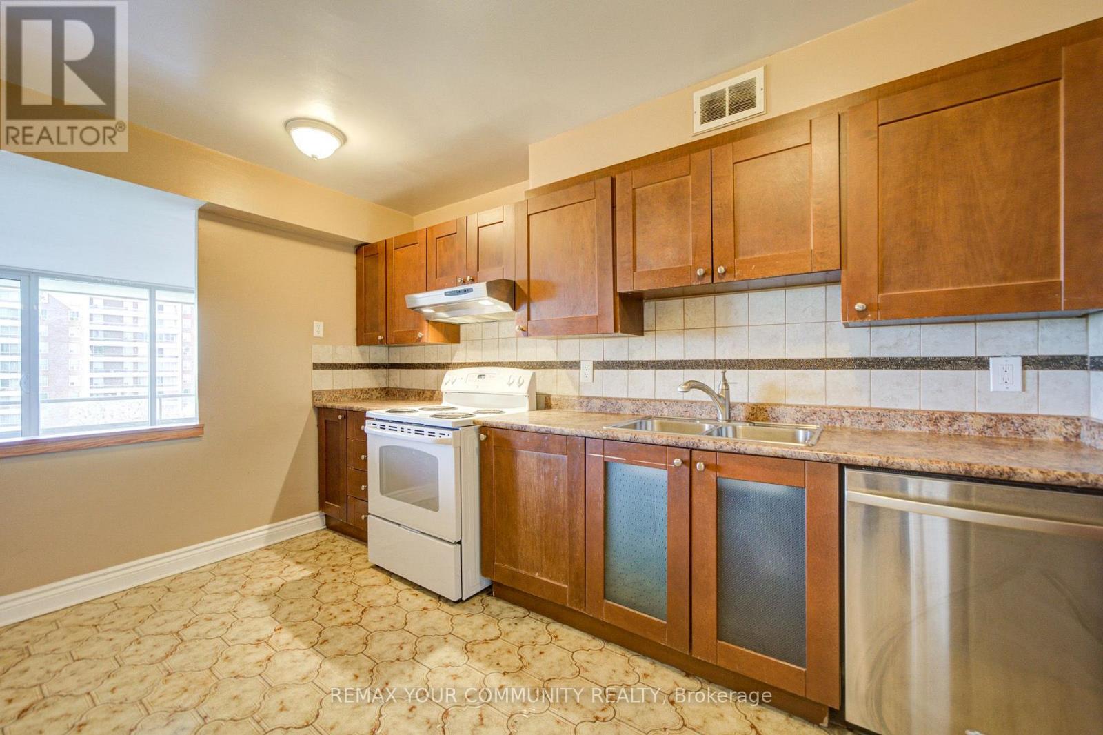 711 - 19 Four Winds Drive, Toronto (York University Heights), Ontario  M3J 2S9 - Photo 14 - W13842494