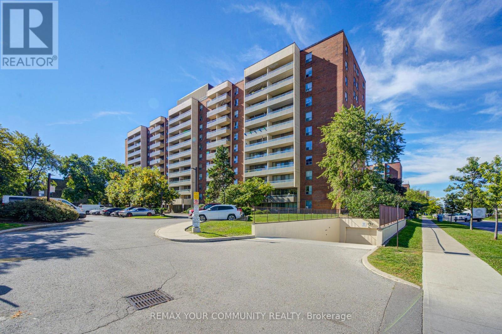 711 - 19 Four Winds Drive, Toronto (York University Heights), Ontario  M3J 2S9 - Photo 2 - W13842494