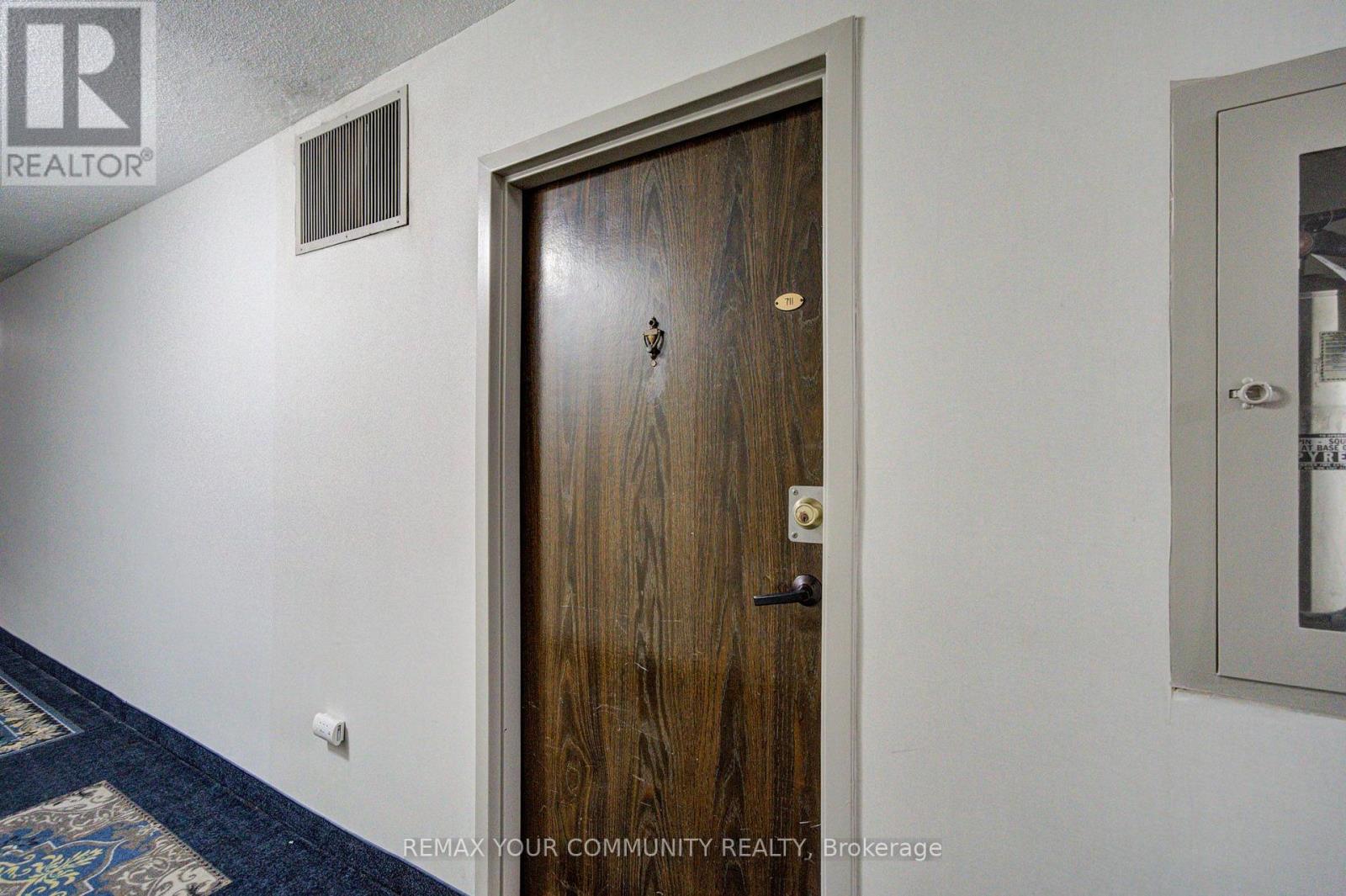 711 - 19 Four Winds Drive, Toronto (York University Heights), Ontario  M3J 2S9 - Photo 5 - W13842494