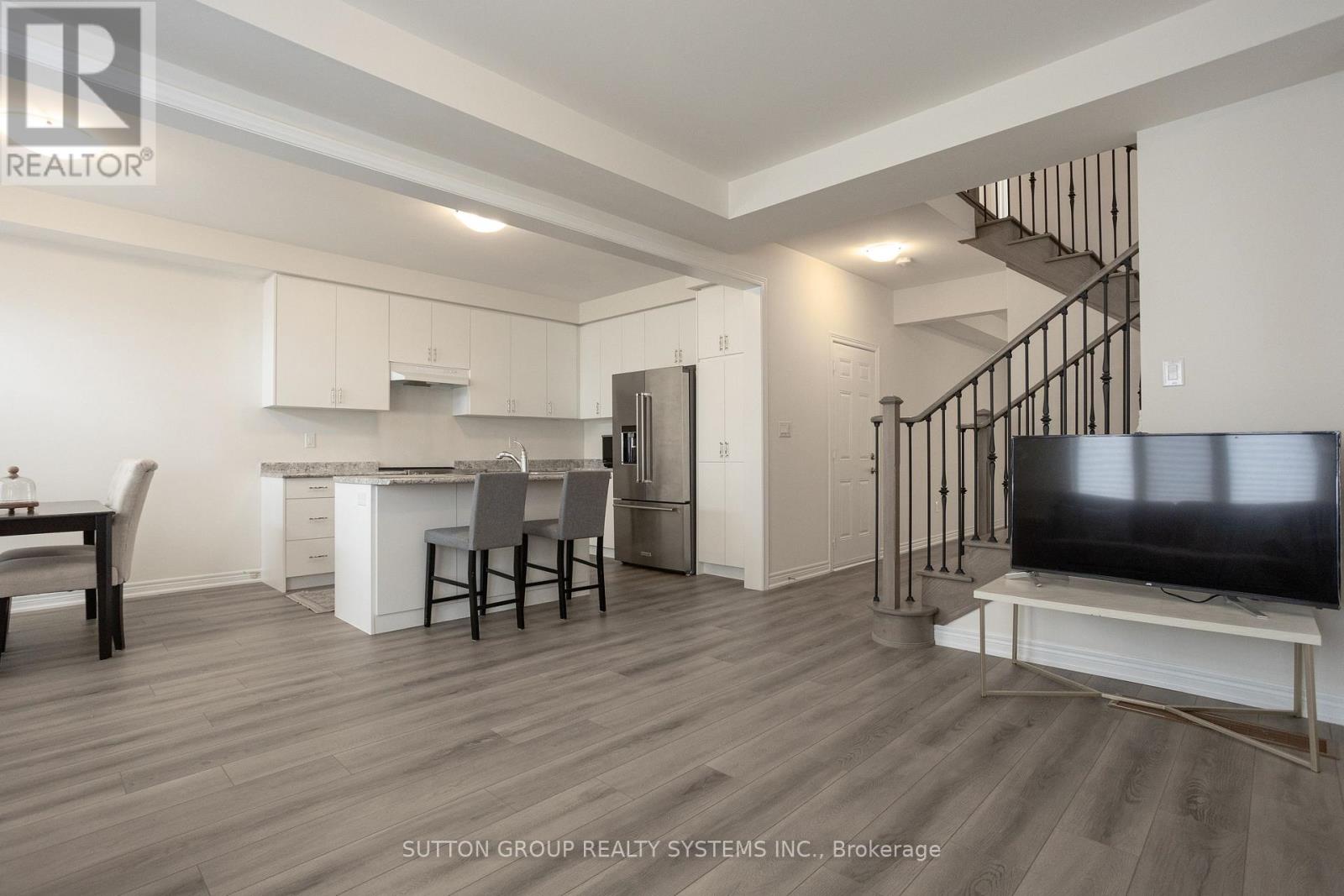 96 Kenesky Drive, Hamilton (Waterdown), Ontario  L8B 1Y4 - Photo 10 - X13842396