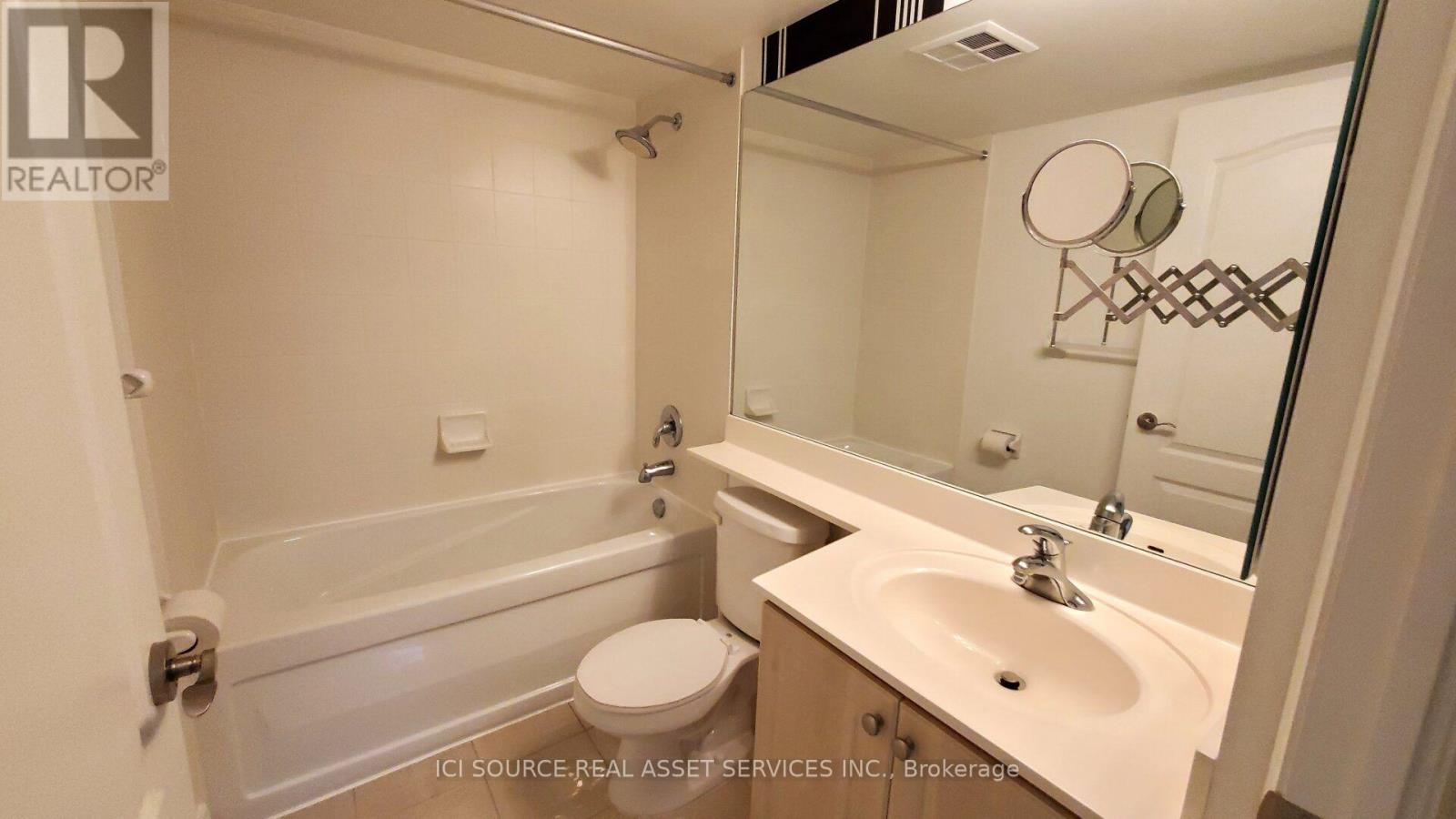 316 - 2119 Lake Shore Boulevard W, Toronto, Ontario  M8V 4E8 - Photo 10 - W13831556