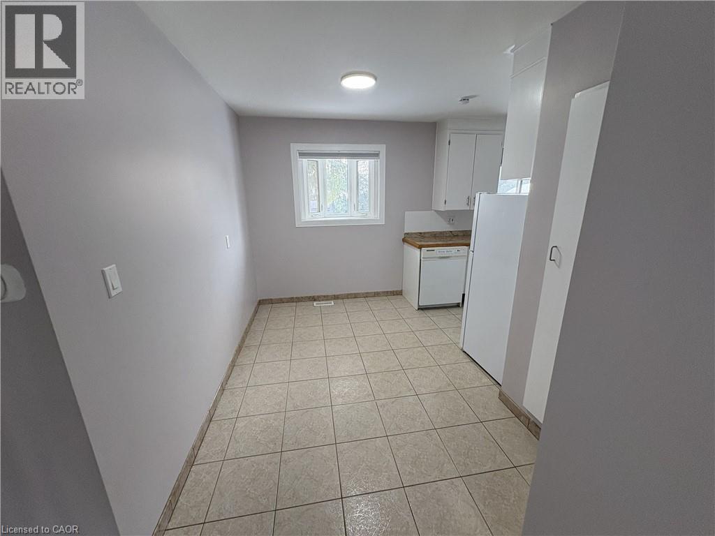 23 Elkington Drive Unit# Upper Unit, Kitchener, Ontario  N2B 1S1 - Photo 10 - 40867652