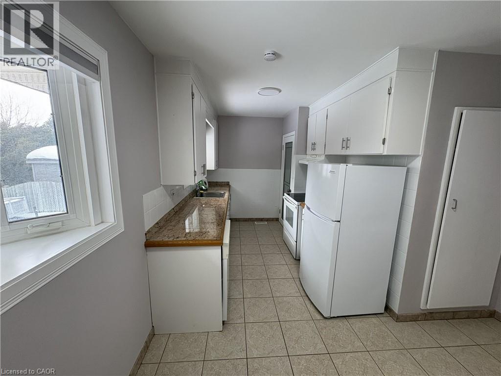23 Elkington Drive Unit# Upper Unit, Kitchener, Ontario  N2B 1S1 - Photo 11 - 40867652