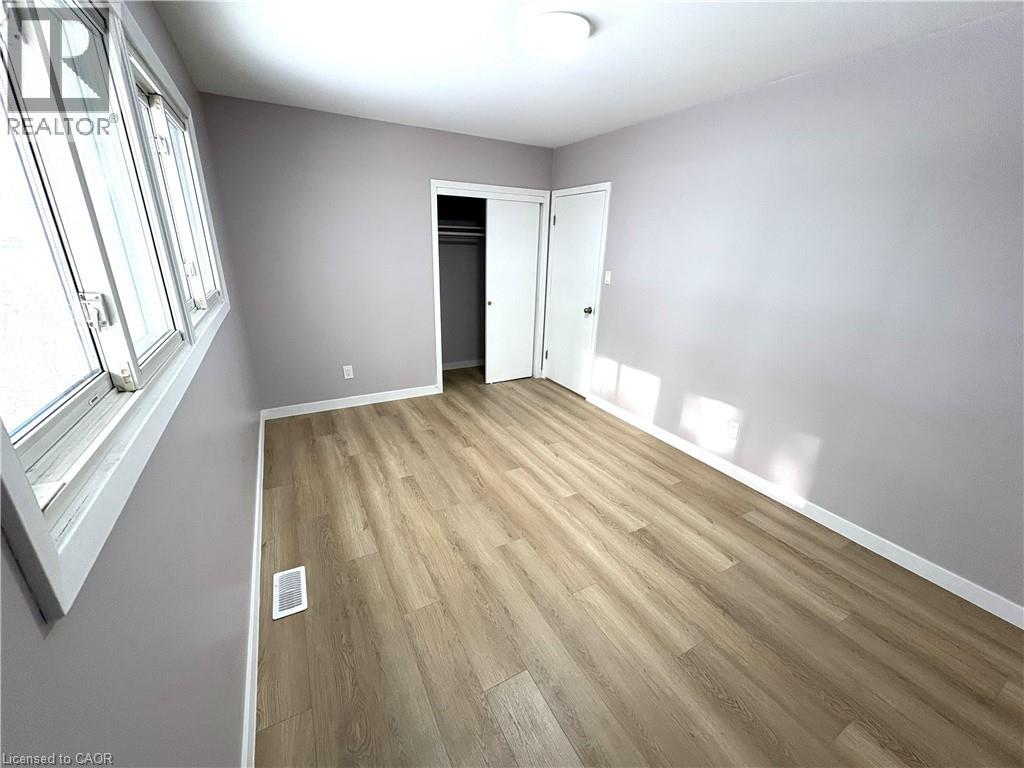 23 Elkington Drive Unit# Upper Unit, Kitchener, Ontario  N2B 1S1 - Photo 18 - 40867652