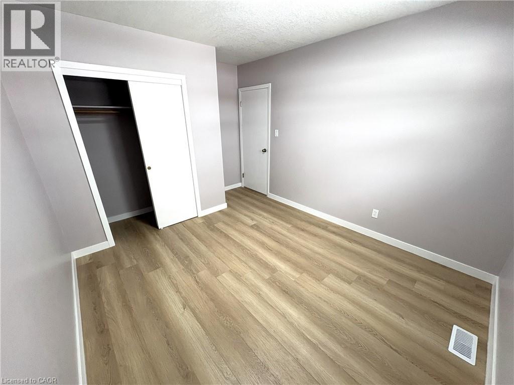 23 Elkington Drive Unit# Upper Unit, Kitchener, Ontario  N2B 1S1 - Photo 19 - 40867652