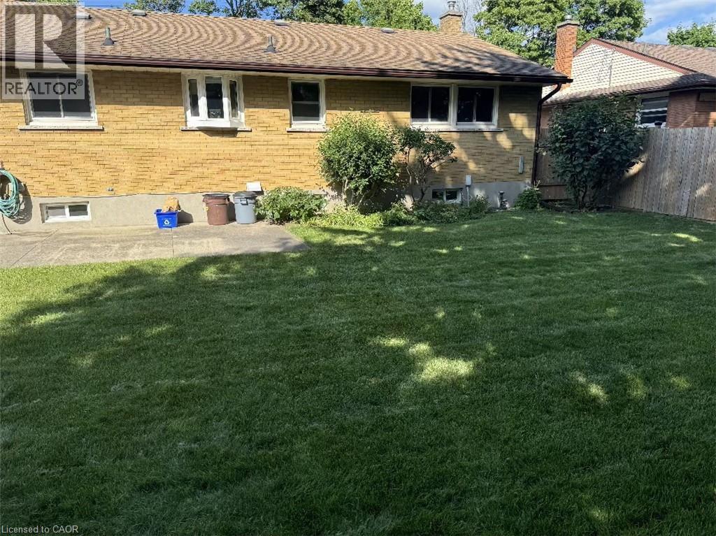 23 Elkington Drive Unit# Upper Unit, Kitchener, Ontario  N2B 1S1 - Photo 3 - 40867652