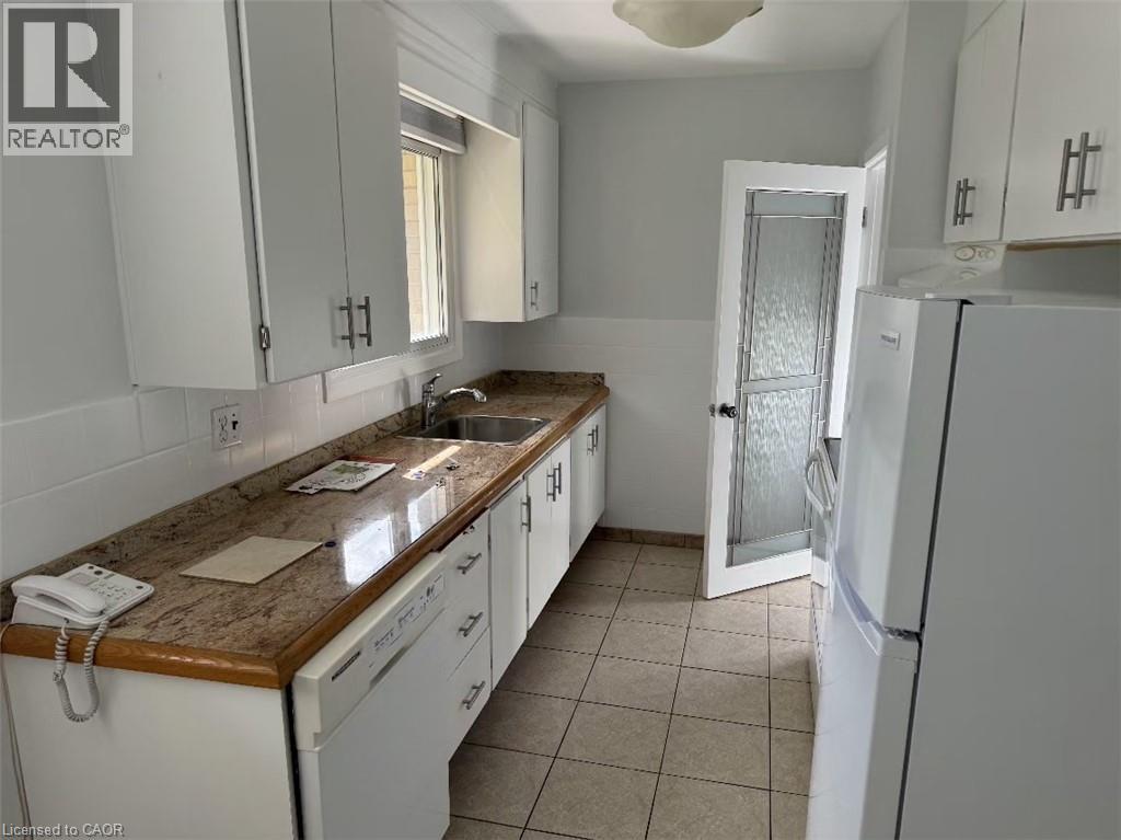 23 Elkington Drive Unit# Upper Unit, Kitchener, Ontario  N2B 1S1 - Photo 6 - 40867652