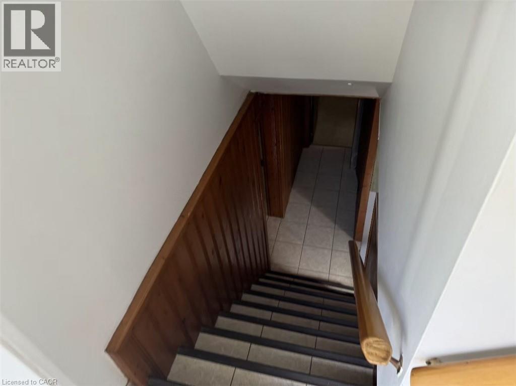 23 Elkington Drive Unit# Upper Unit, Kitchener, Ontario  N2B 1S1 - Photo 8 - 40867652