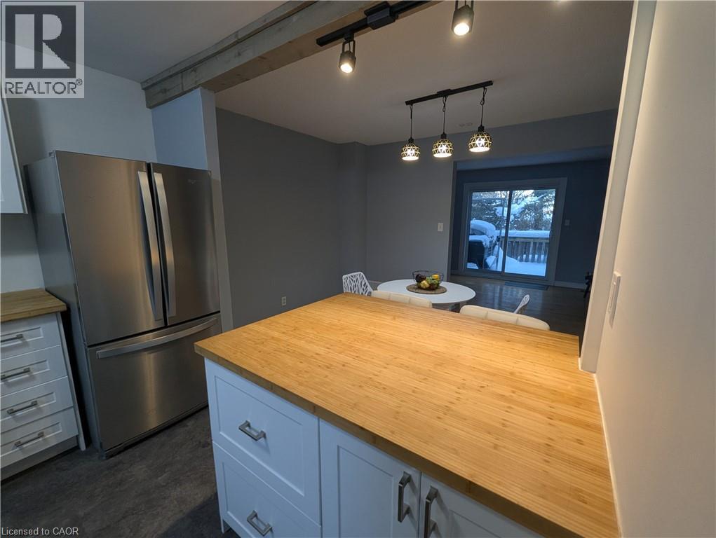 1440 Garth Street Unit# 32, Hamilton, Ontario  L9B 1R6 - Photo 3 - 40867408