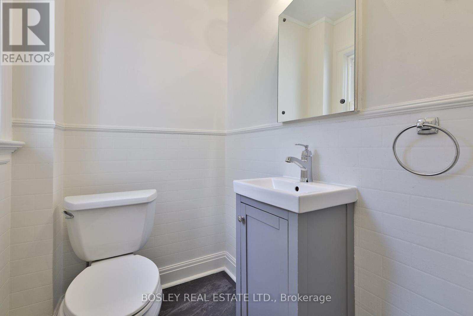 61 Hanna Road, Toronto, Ontario  M4G 3M8 - Photo 31 - C13838276