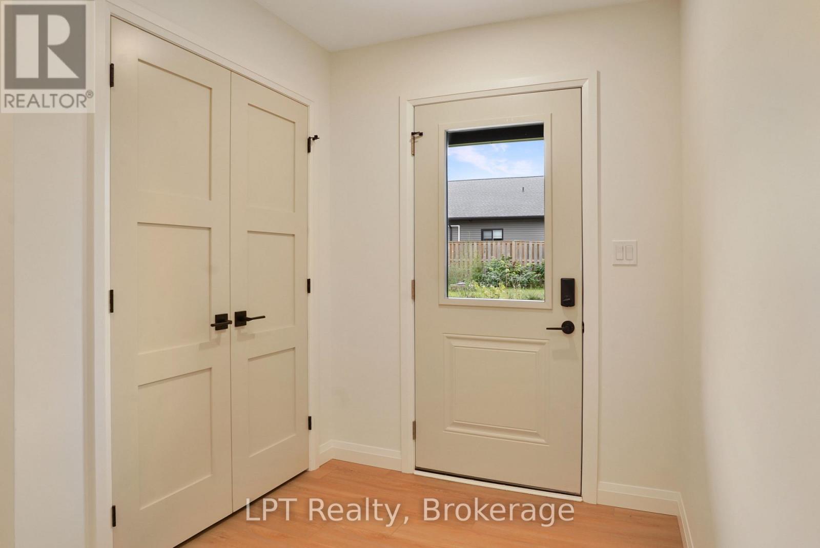 665 Watson Street, South Bruce Peninsula, Ontario  N0H 2T0 - Photo 26 - X13641590