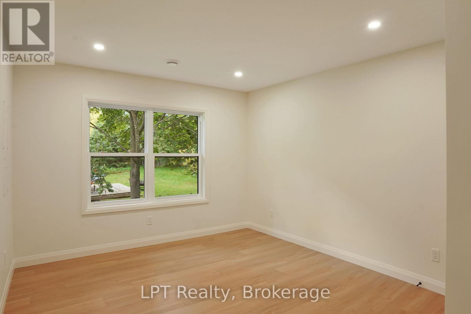 665 Watson Street, South Bruce Peninsula, Ontario  N0H 2T0 - Photo 39 - X13641590