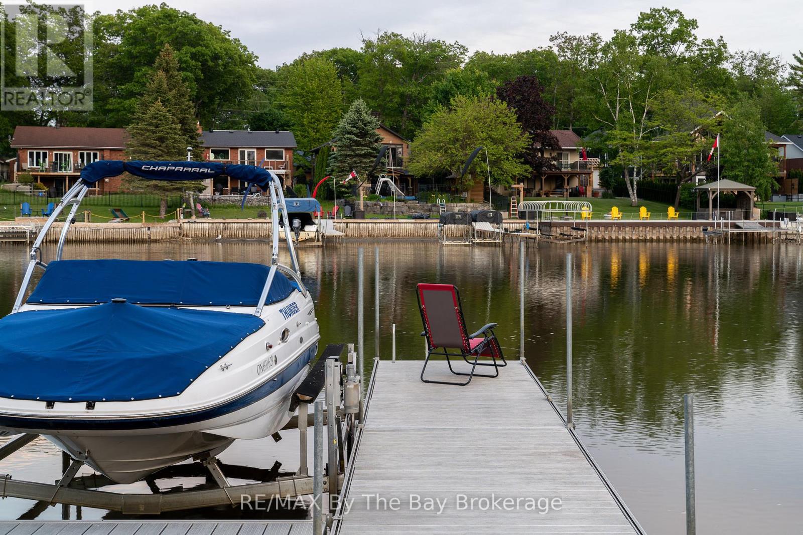 83 Old Mosley Street, Wasaga Beach, Ontario  L9Z 2J5 - Photo 44 - S13838270