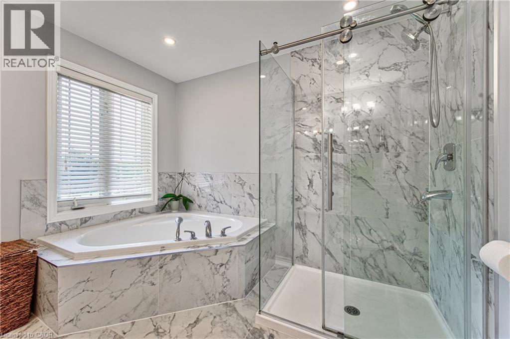 270 Springvalley Crescent, Hamilton, Ontario  L9C 0B4 - Photo 25 - 40865842
