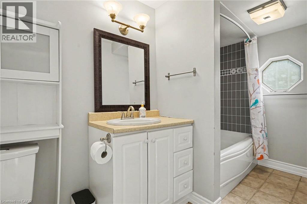 146 Belmont Avenue, Hamilton, Ontario  L8L 7M3 - Photo 22 - 40867603
