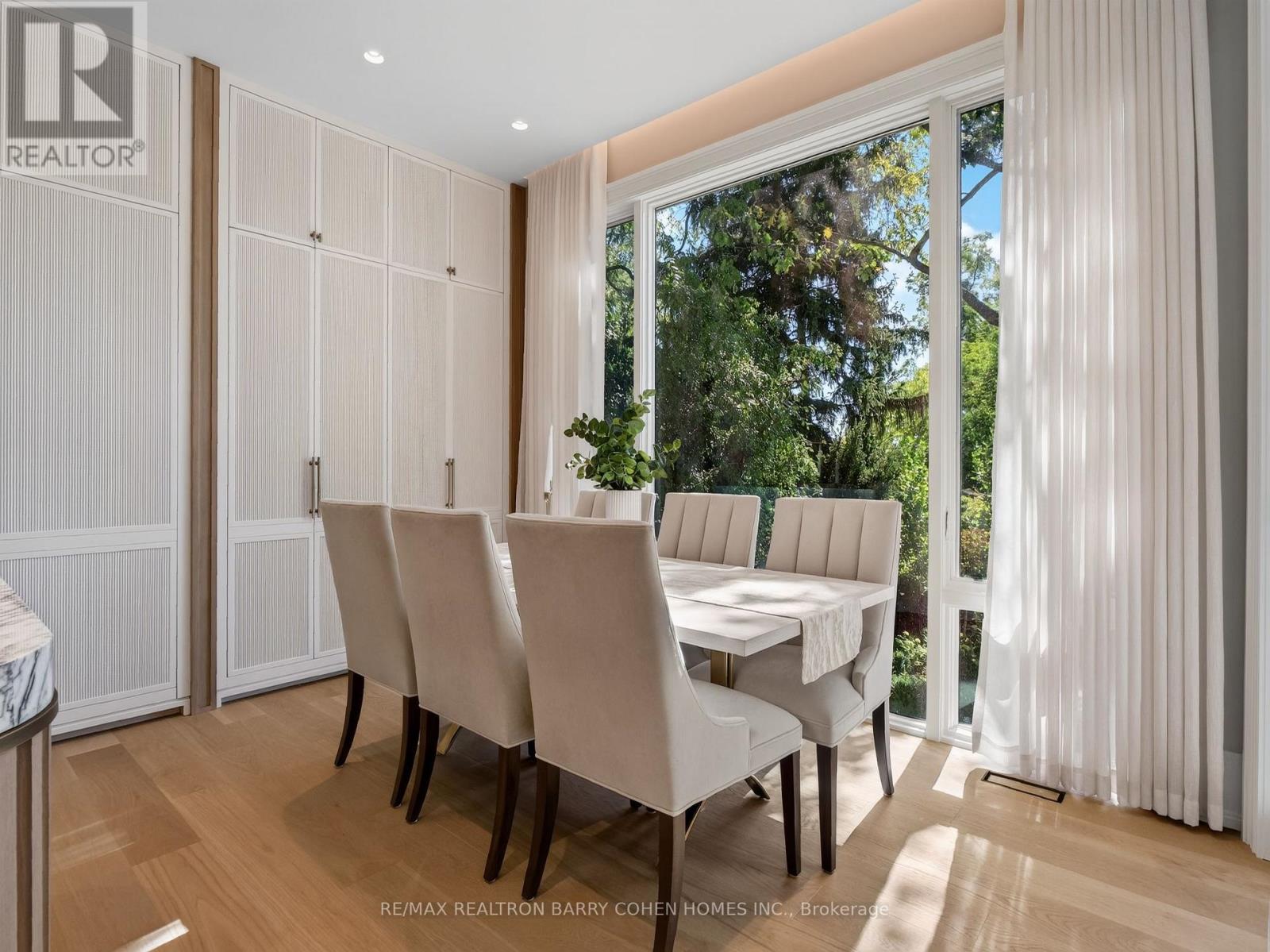 87 College View Avenue, Toronto, Ontario  M5P 1J9 - Photo 12 - C13842586