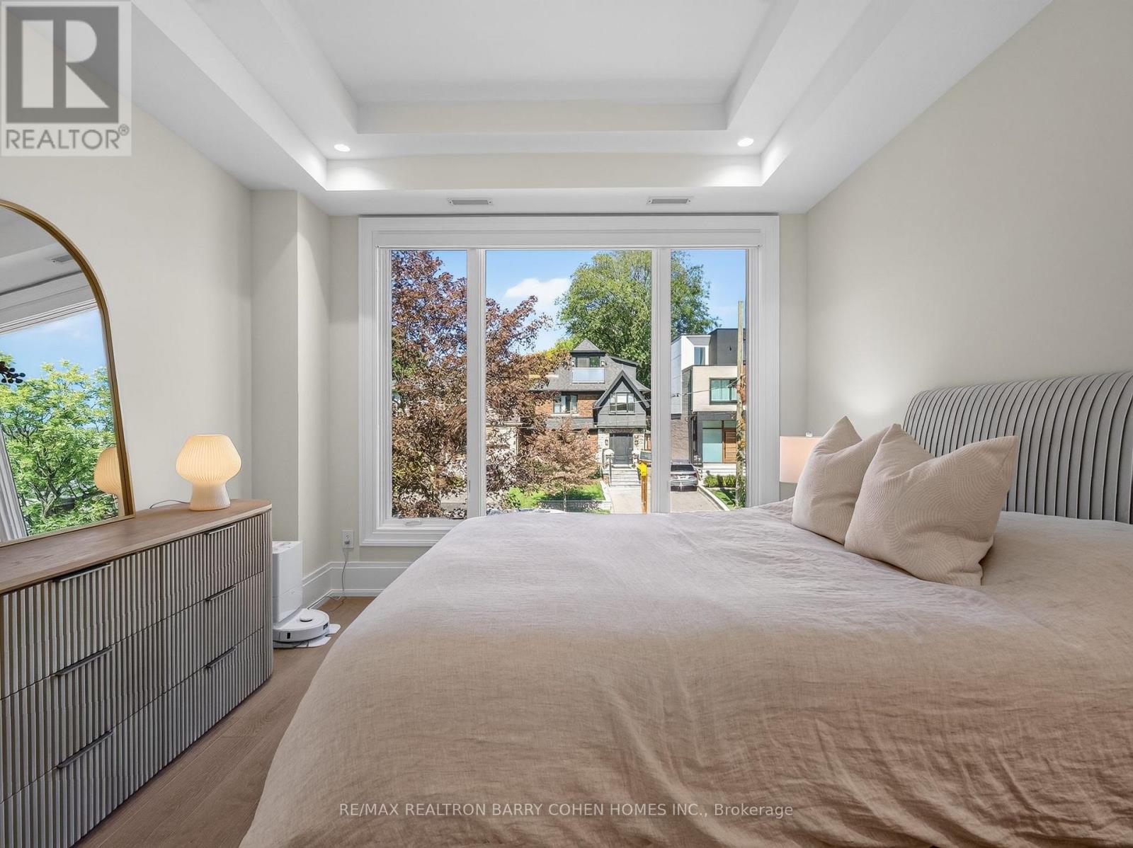 87 College View Avenue, Toronto, Ontario  M5P 1J9 - Photo 29 - C13842586