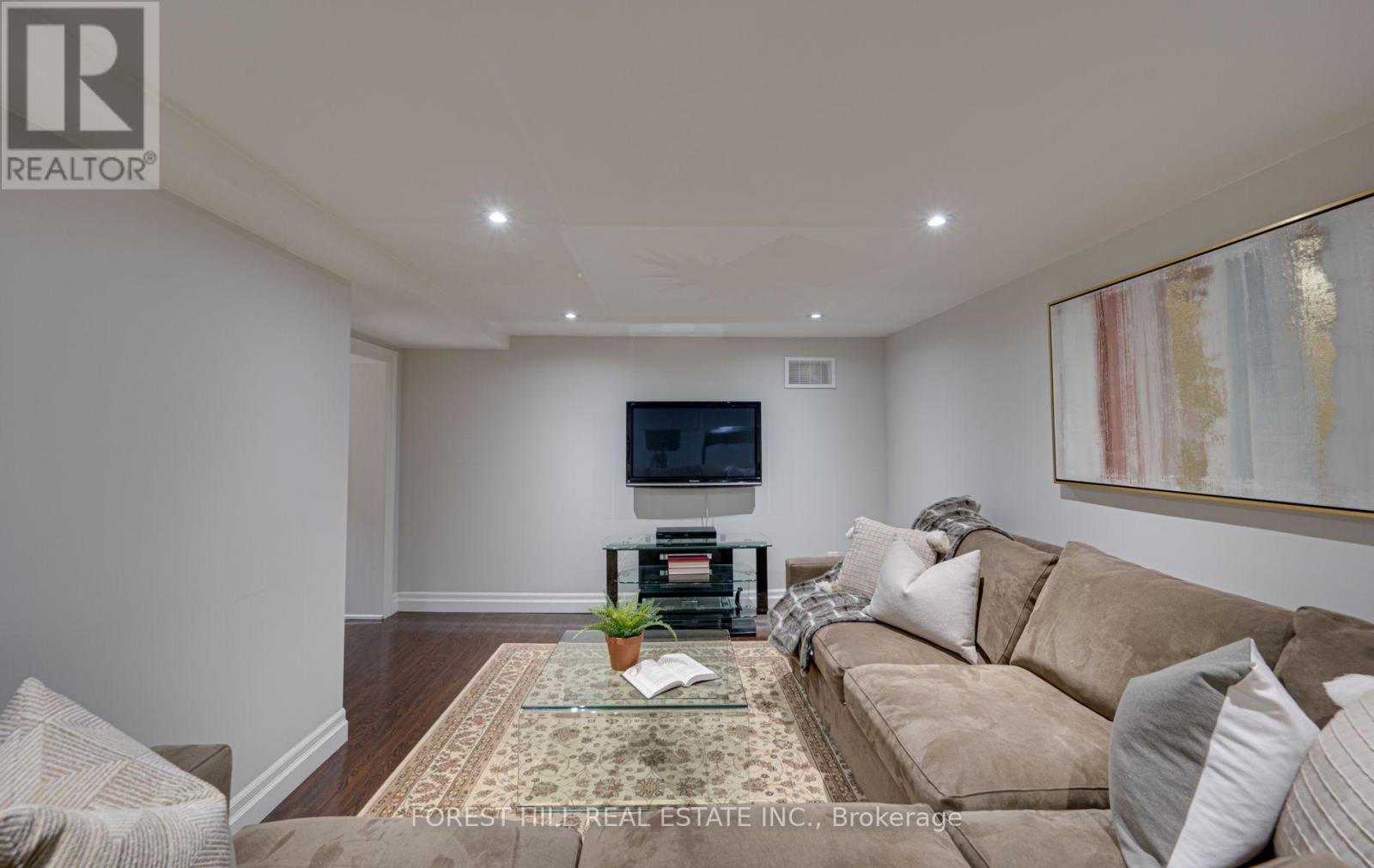 6 Romney Road, Toronto, Ontario  M3H 1H2 - Photo 22 - C13842590