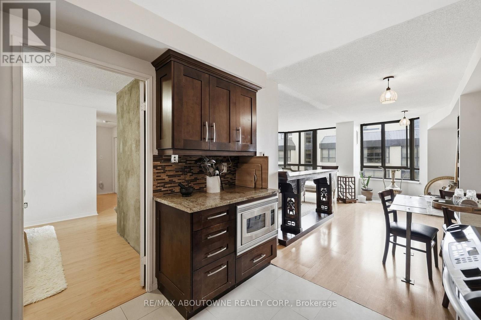 1003 - 280 Simcoe Street, Toronto (Kensington-Chinatown), Ontario  M5T 2Y5 - Photo 15 - C13842640