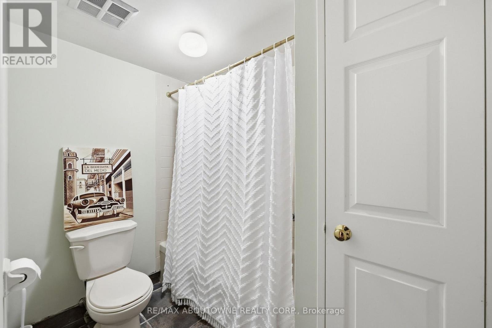 1003 - 280 Simcoe Street, Toronto (Kensington-Chinatown), Ontario  M5T 2Y5 - Photo 25 - C13842640