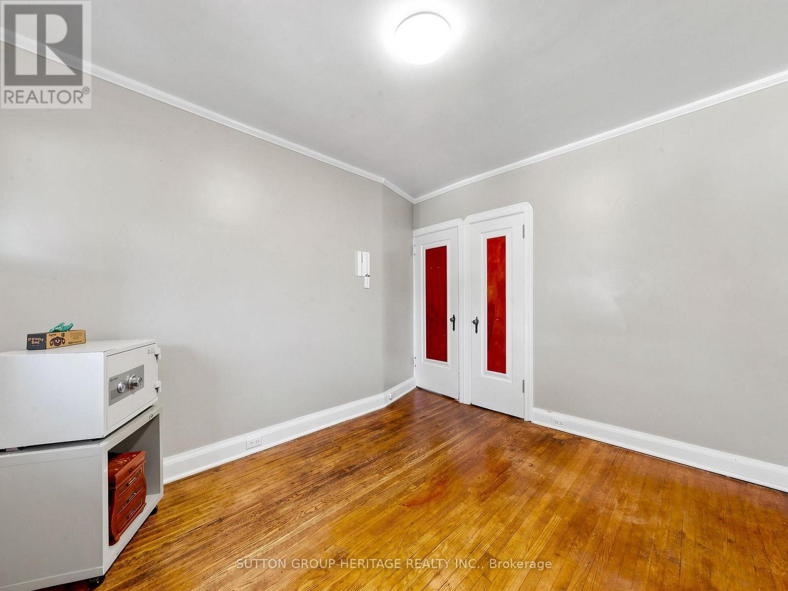 248 Westwood Avenue, Toronto, Ontario  M4J 2H4 - Photo 18 - E13842566
