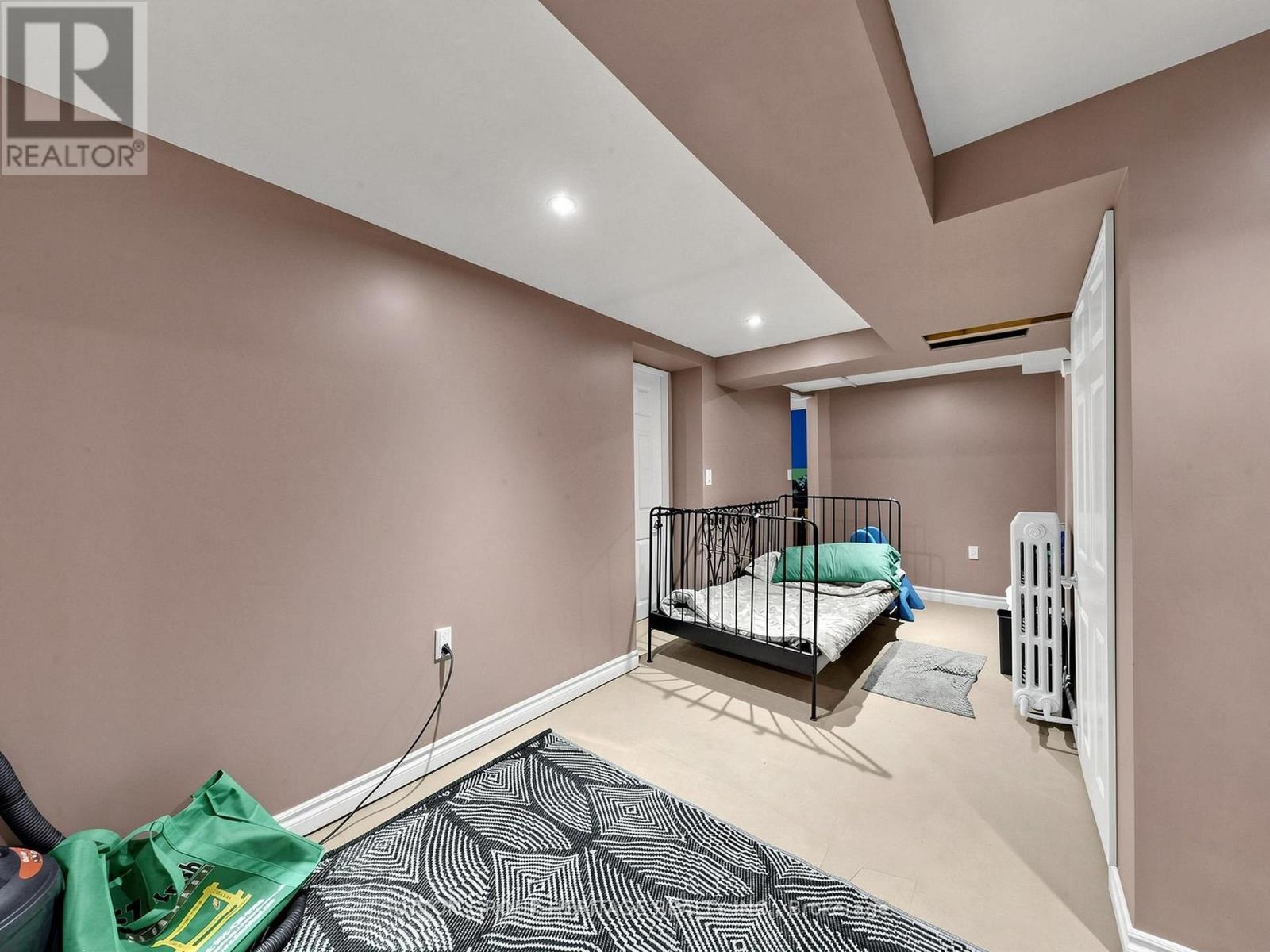 248 Westwood Avenue, Toronto, Ontario  M4J 2H4 - Photo 28 - E13842566