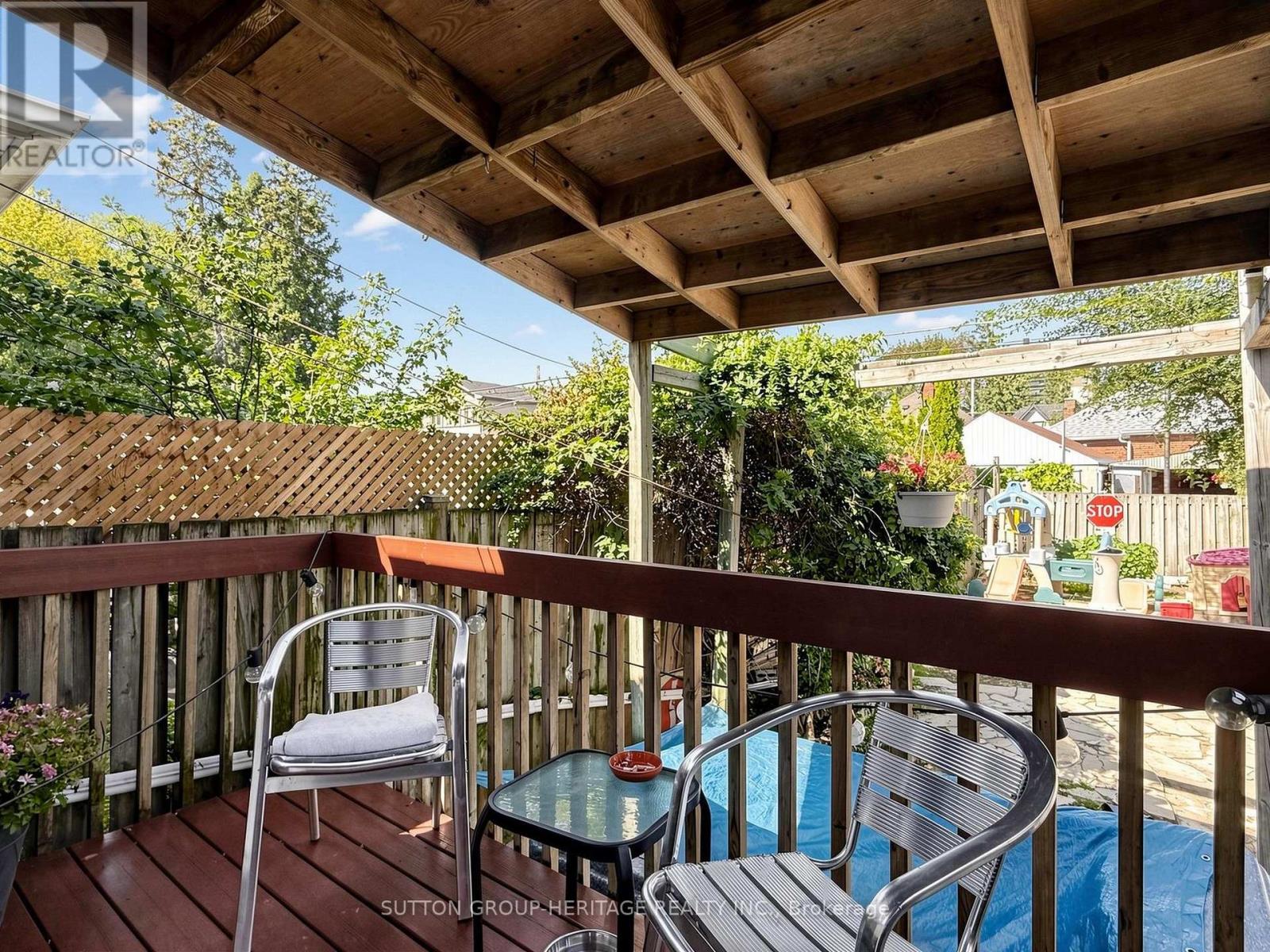248 Westwood Avenue, Toronto, Ontario  M4J 2H4 - Photo 34 - E13842566