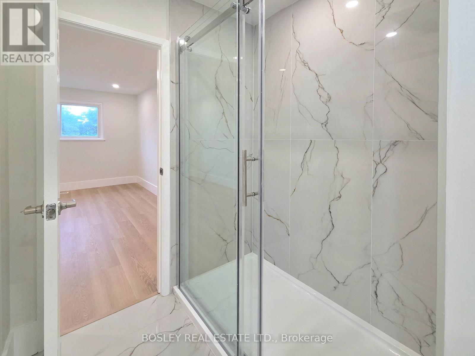 Main - 714 Lublin Avenue, Pickering, Ontario  L1W 1Z2 - Photo 6 - E13842576