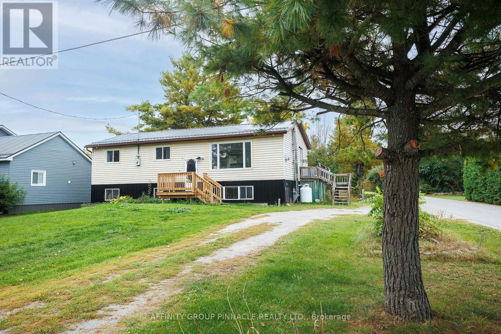 24 Oakwood Drive, Kawartha Lakes, Ontario  K0M 1N0 - Photo 2 - X13842548