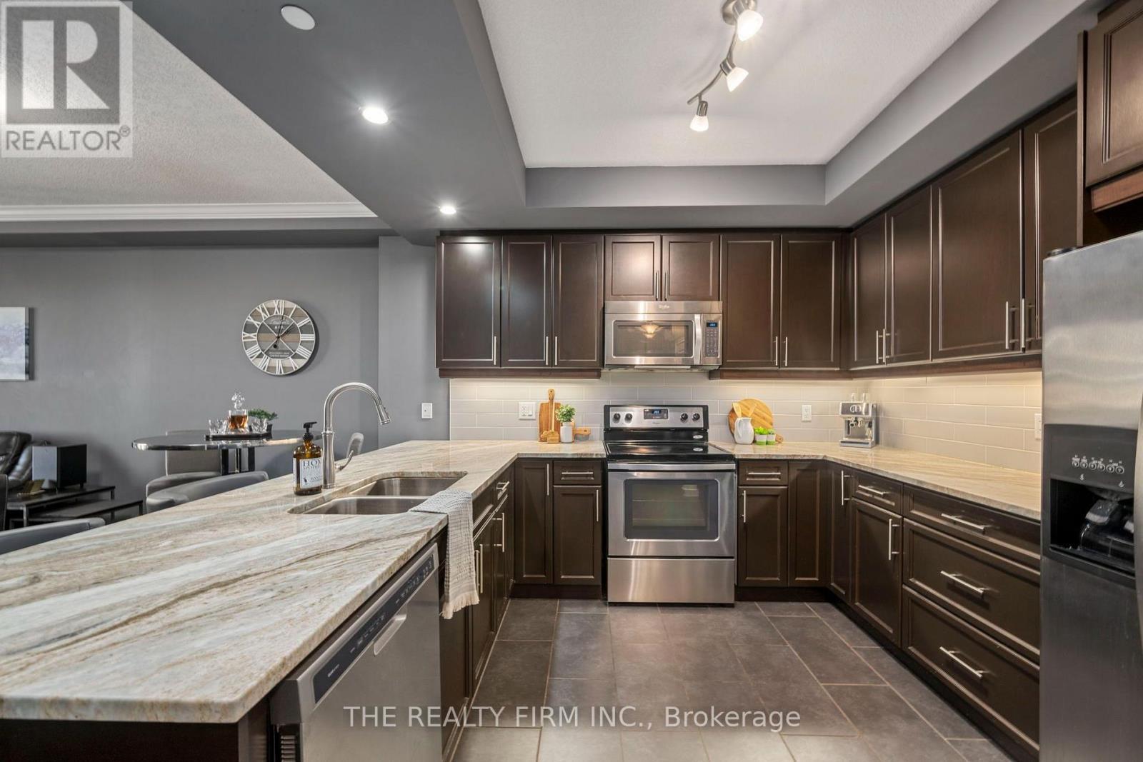 2109 - 330 Ridout Street N, London East, Ontario  N6A 0A7 - Photo 4 - X13842534