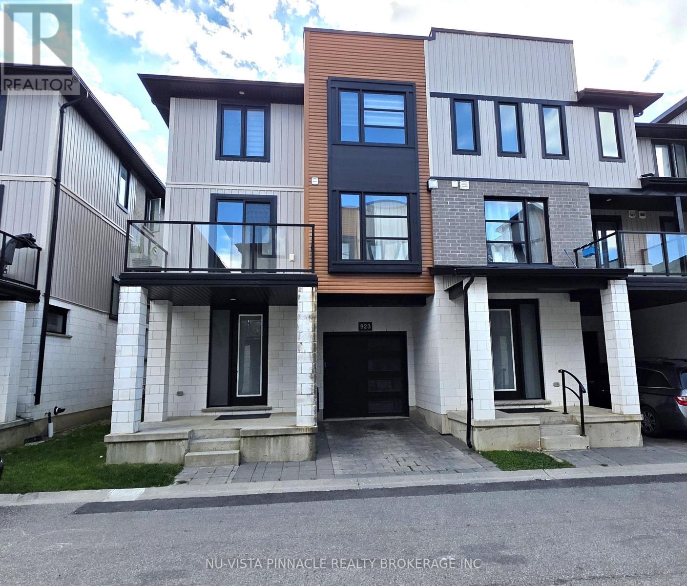 923 GEORGETOWN DRIVE, London North, Ontario