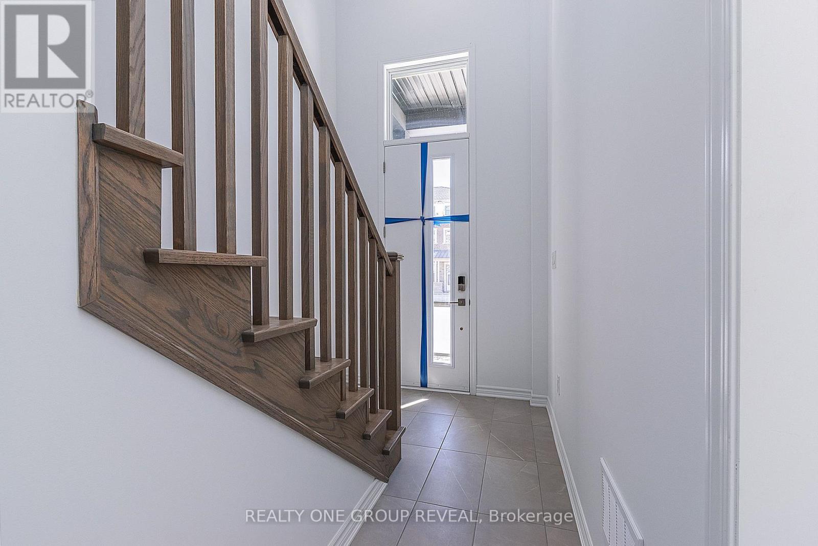 314 Stony Hill Boulevard, Markham, Ontario  L6C 3M3 - Photo 4 - N13842516