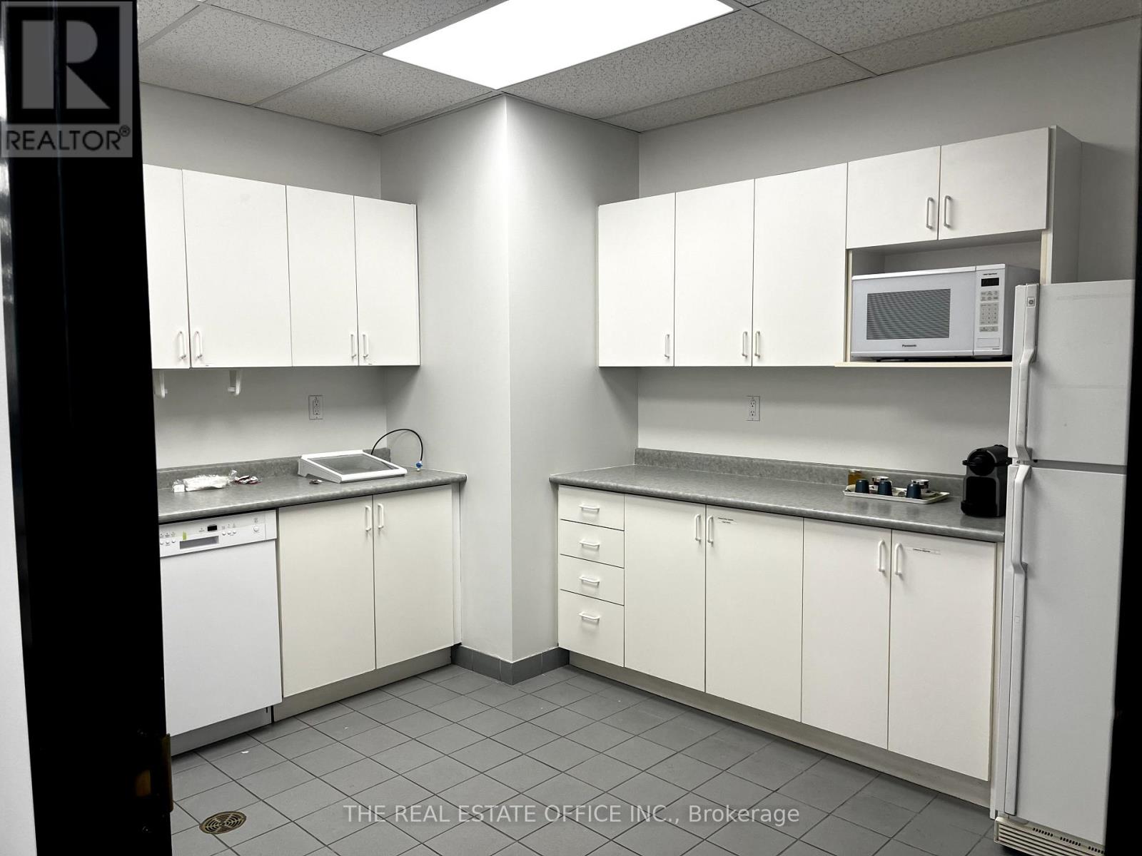 7 - 50 Casmir Court, Vaughan, Ontario  L4K 4J5 - Photo 10 - N13842636